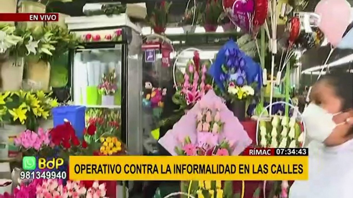 Realizan operativo contra vendedores informales en Mercado de Flores en el Rímac