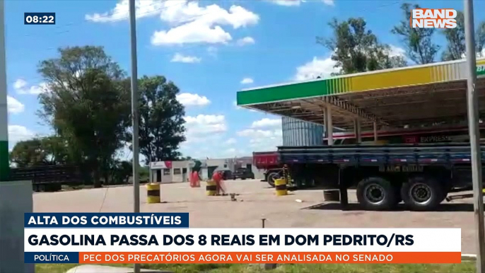 A gasolina passou dos 8 reais em um posto na fronteira com o Uruguai.Saiba mais em youtube.com.br/bandjornalismo#BandNews20anos #gasolina Uruguai