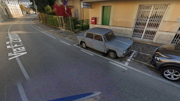 Italie : cette Lancia Fulvia, garée au même endroit depuis 47 ans, est devenue une star de Conegliano