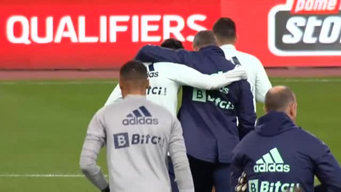 Buen ambiente en el entrenamiento de la selección previo a la 'final' ante Grecia