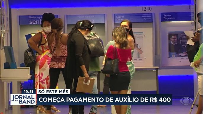 Começou hoje o pagamento do Auxílio Brasil com valor mínimo de 400 reais. Mas atenção: por enquanto, o aumento vale só este mês.