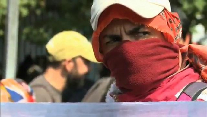 Realizan múltiples manifestaciones por desaparecidos en Ayotzinapa