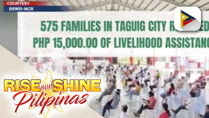 GOVERNMENT AT WORK: Higit 500 pamilya sa Taguig, nakatanggap ng tulong pangkabuhayan mula sa DSWD;   Mga benepisyaryo ng BP2 program na nakauwi na ng Bohol, masayang sinalubong ng LGU;   BFP, may kakaibang pakulo ngayong Kapaskuhan