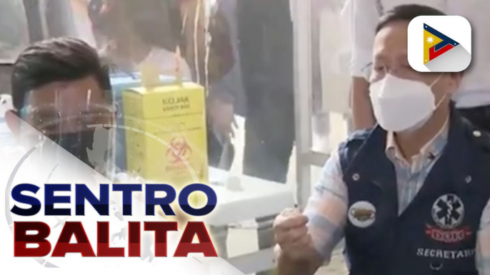 Posibleng pagbabalik ng face shield ngayong may banta ng Omicron variant, tatalakayin ng IATF; ilang vaccination sites sa QC at Marikina City, ininspeksyion ni DOH Sec. Duque