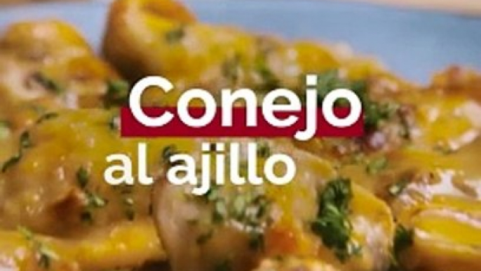 Conejo al ajillo