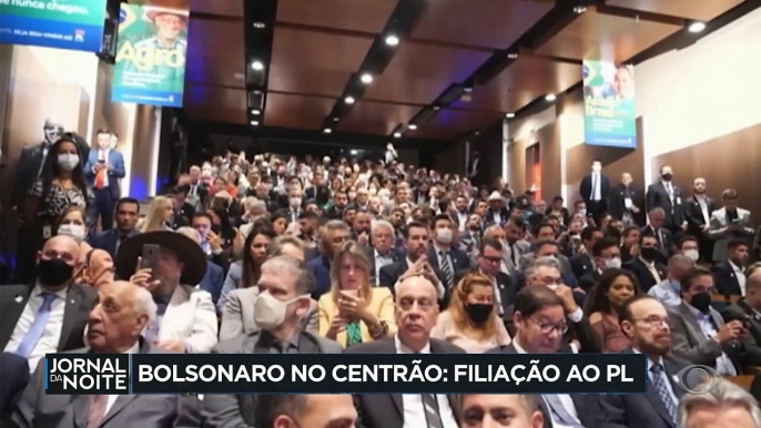 A filiação de Jair Bolsonaro ao PL, a possível articulação de Lula com Alckmin, o livro de Sergio Moro e as críticas de Ciro Gomes ao ex-juiz foram os destaques da corrida pré-eleitoral nessa terça-feira.