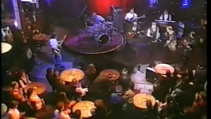 11 01 1995 - Patricia Kaas  Je te dis vous (l'émission) TF1 - La musique que j'aime en duo avec Patricia Kaas JJ Goldman, M Jones johnny hallyday