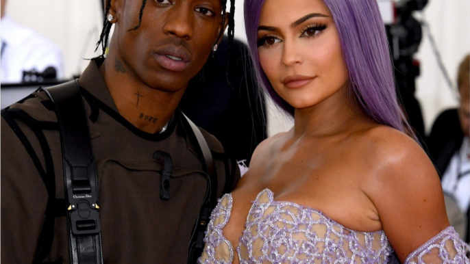 VOICI Kylie Jenner et Travis Scott bientôt mariés ? Ce message énigmatique pour son anniversaire !