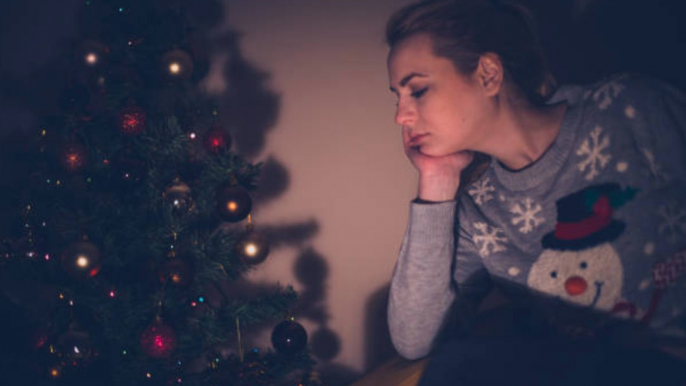 How to Cope With Loneliness During the Holidays