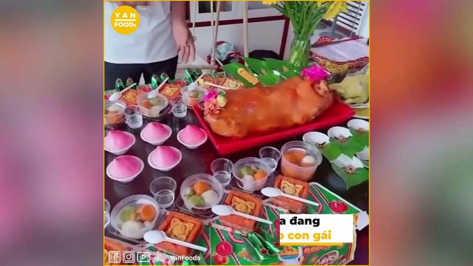 Thôi nôi con gái Mạc Văn Khoa ở quê_ Mâm lễ cầu kỳ, hiếm lắm mới có khoảnh khắc tươi cười