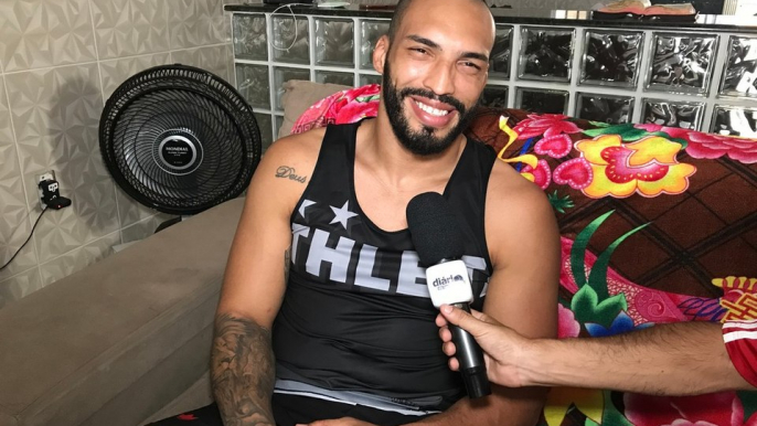 Bruno Blindado fala sobre futuro no UFC e diz que Cajazeiras vive clima de Copa do Mundo com suas lutas