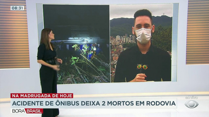 Notícia da madrugada. Acidente com ônibus deixa dois mortos, em minas gerais. 34 pessoas ficaram feridas após o veículo cair em uma ribanceira quando seguia para o Espírito Santo.