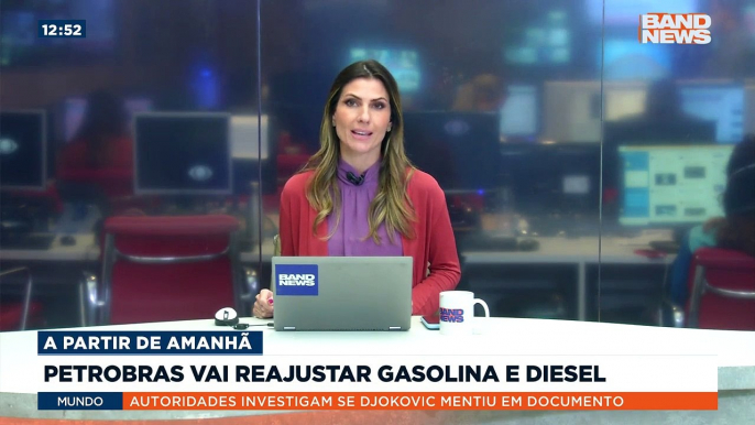 A Petrobras anunciou nesta terça ajustes nos preços de venda de gasolina e diesel para as distribuidoras a partir de amanhã (12).Saiba mais em youtube.com.br/bandjornalismo#BandNews #Petrobras