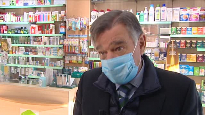 El presidente de Colegios de Farmacéuticos de Madrid destaca que "el farmacéutico no es especulador, es un profesional sanitario" y  fijar un precio máximo en los test "es muy buena medida"