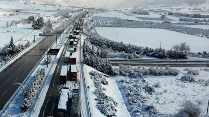 Dün akşamdan beri mahsurlar! İşte Türkiye'nin gözünü çevirdiği Tarsus-Adana-Gaziantep otoyolundaki son durum