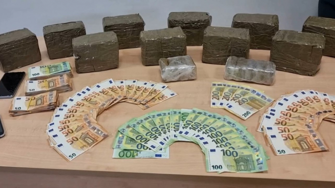 Peschiera del Garda (VR) - Spaccio di droga, 2 arresti e 12 chili di hashish e marijuana sequestrati (08.02.22)