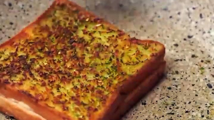 Cheese Garlic Sandwich | How to Make a Perfect Cheese Garlic Sandwich