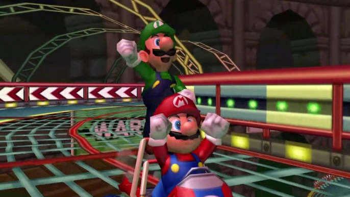 GameCube Gameplay - Mario Kart Double Dash - Wario Coloseum - Mario and Luigi