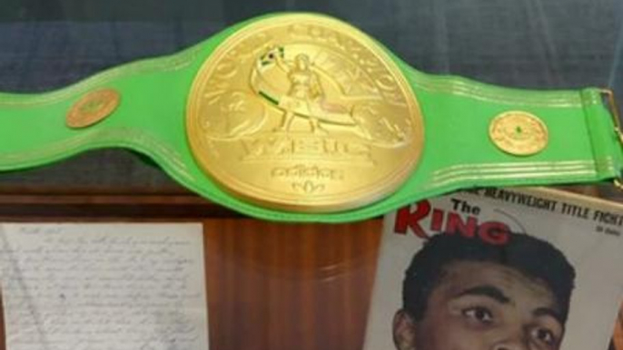 Items from Ali's career hit the auction block