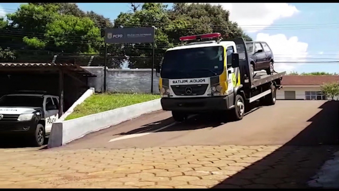 Carro furtado é localizado no Bairro Interlagos, em Cascavel