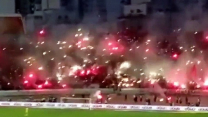 Wydad Athletic Club  ... Craquage d'Ultras Winners dans leurs zone "Curva Nord" (WAC 2-1 SCCM)