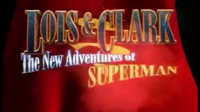 Cabecera 'Lois & Clark: Las nuevas aventuras de Superman'