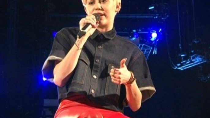 Exclu vidéo : Miley Cyrus : "Je n'ai pas fait une overdose et je vous donne rendez-vous pour mon Bangerz Tour ! "