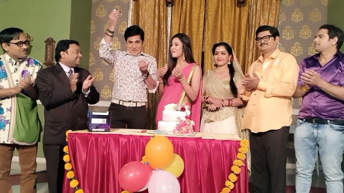 Vidisha Srivastava Aka New Anita Bhabi Cake Cutting Ceremony | Lifecarewews