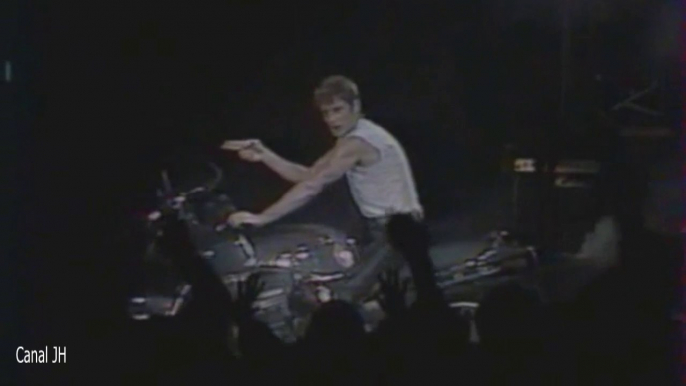 Johnny Hallyday "Whole lotta shakin' goin'on" Zénith 1984