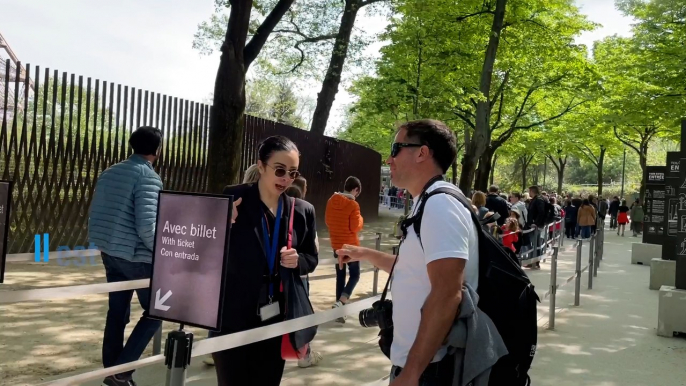 «Pas de place pour le Louvre ni la tour Eiffel» : les touristes étrangers de retour à Paris