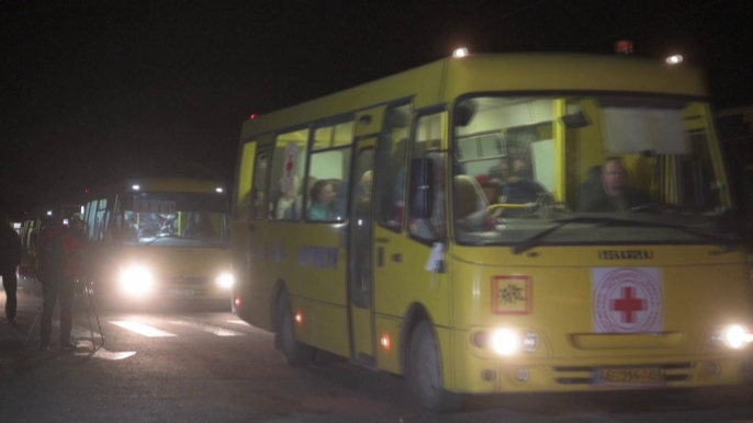 Les images des bus évacuant les habitants de Marioupol qui ont réussi à fuir par leurs propres moyens