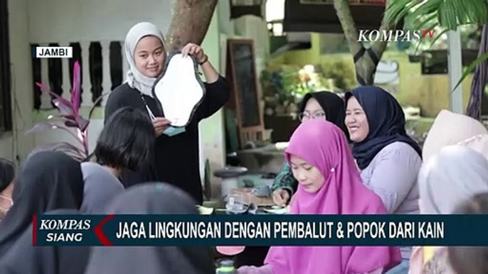 Ibu-ibu dan Remaja Putri di Jambi Belajar Membuat Popok dan Pembalut dari Kain yang Ramah Lingkungan