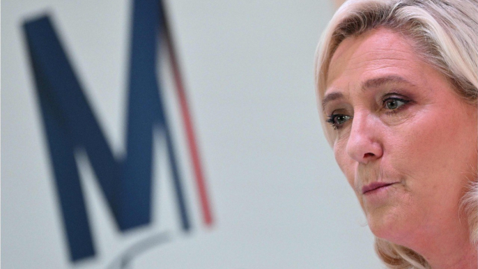 FEMME ACTUELLE - Présidentielle 2022 : Marine Le Pen renvoyée dans les cordes par Apolline de Malherbe sur BFMTV