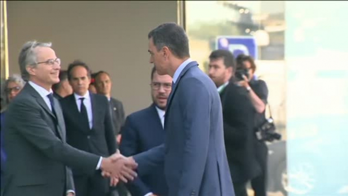 Animada charla entre Sánchez y Aragonés en su primer encuentro tras el escándalo de las escuchas