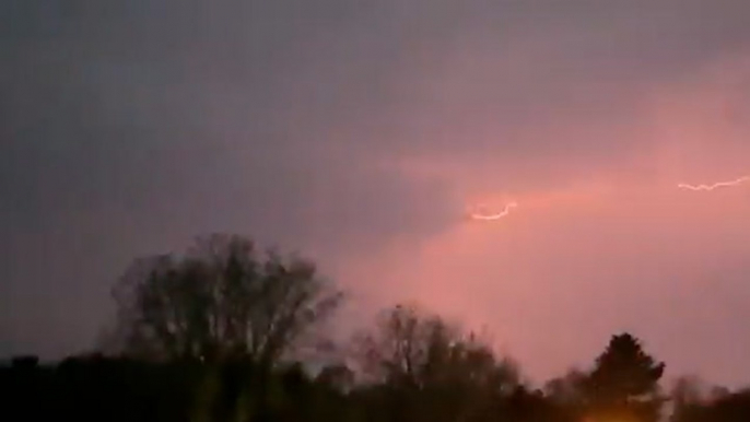 Thunderstorms hammer the Upper Midwest with hail and rain