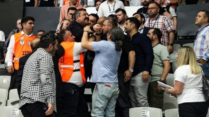 Beşiktaş olağan idari ve mali genel kurulunda gerginlik