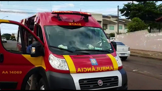 Idoso de 75 anos tem suspeita de fratura após cair de três metros de altura