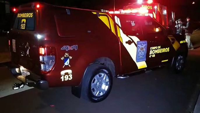 Rapaz sofre fratura na perna após cair de moto no Bairro Cataratas, em Cascavel