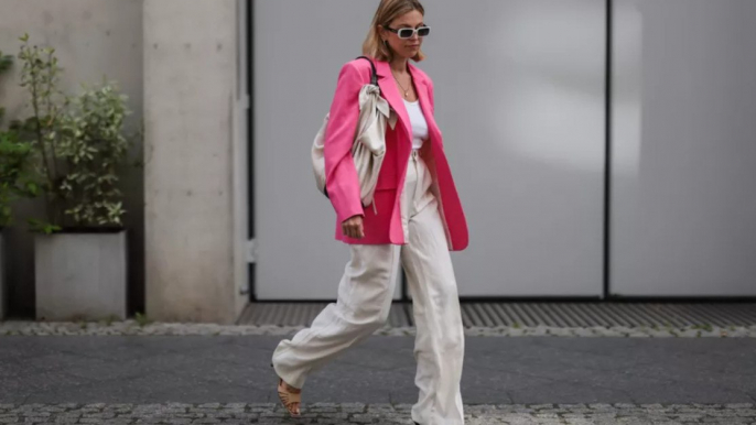 Unsure What to Wear to the Office This Summer? Here Are 7 Outfit Ideas From Fashion Experts