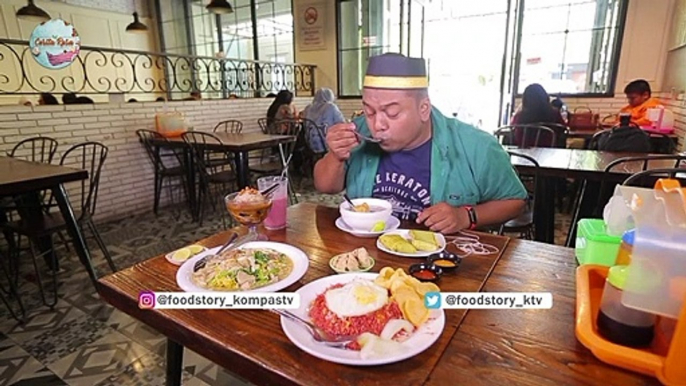 Nyuknyang Bakso Khas Makassar, Mirip Bakso Malang!