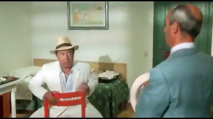 Lino Banfi scene divertenti da ridere Il commissario Lo Gatto A questo punto ti ammazzo, ti devo ammazzare