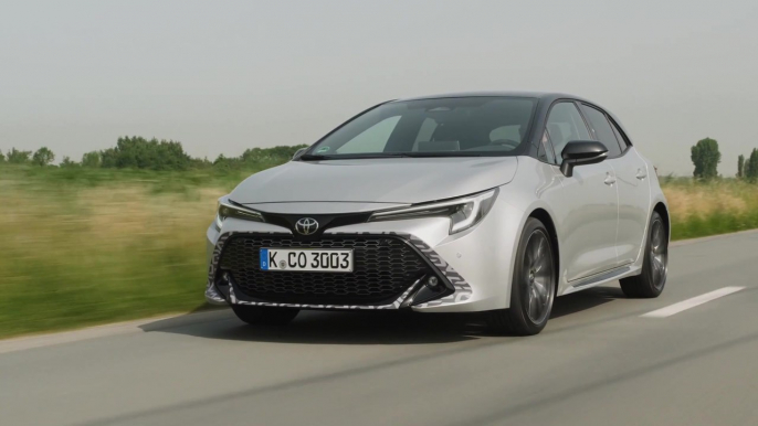 2023 Toyota Corolla Hatchback GR Sport Driving Video