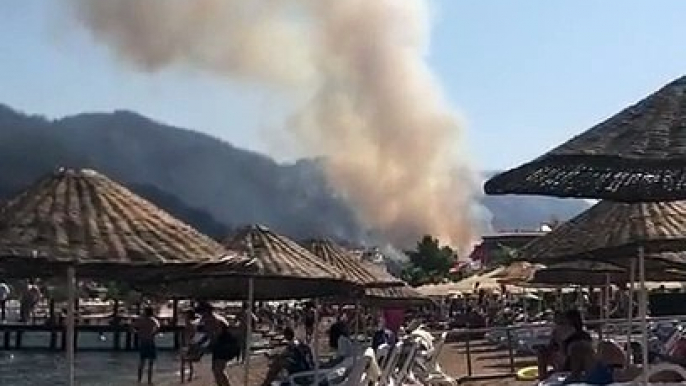 Marmaris İçmeler'de orman yangını başladı