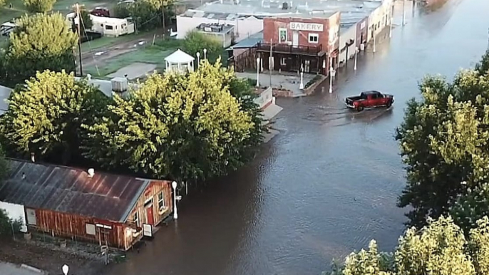 Duncan, Arizona flooded amid monsoon flooding