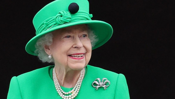 Prime Minister Liz Truss announces national one minute silence to remember Queen Elizabeth II