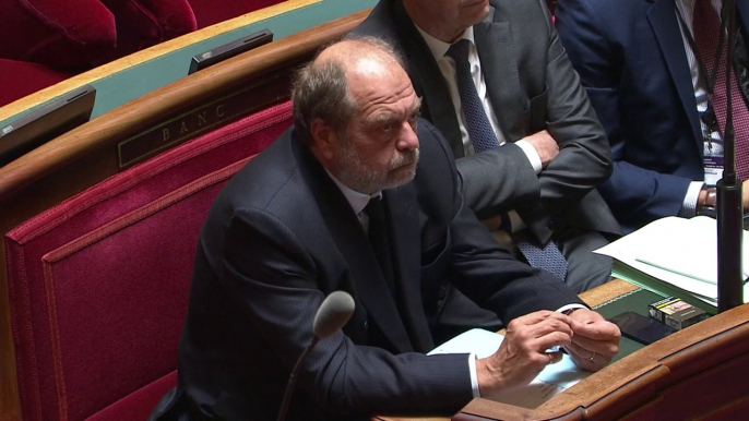 Éric Dupond-Moretti interpellé dès les premiers instants de la nouveau session au Sénat