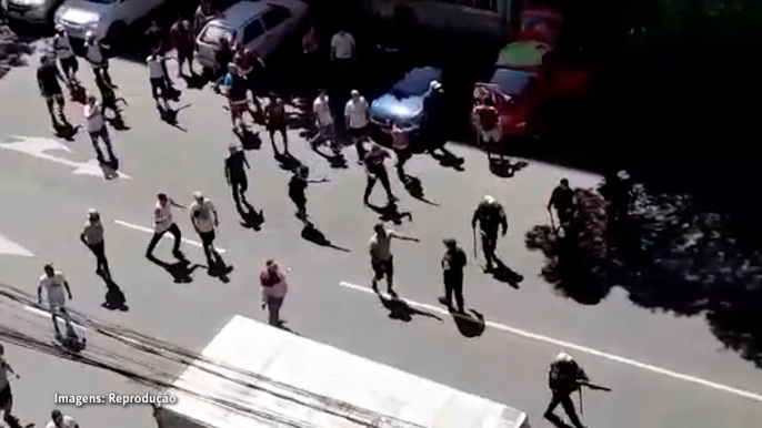 Organizadas de Flamengo e Fluminense entram em confronto com a Polícia Militar antes de clássico