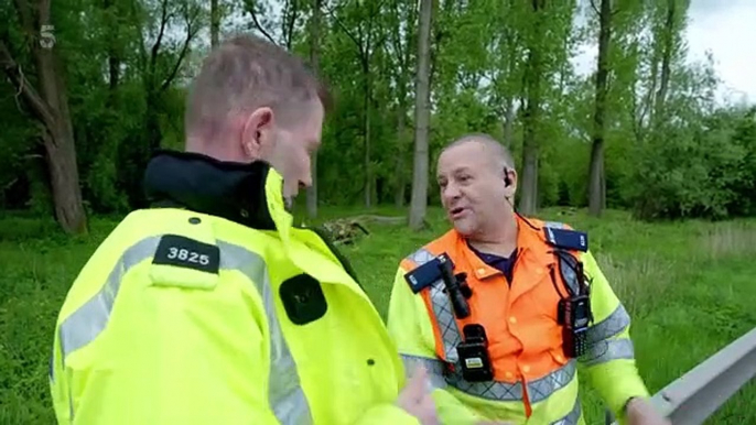 Motorway Cops Catching Britains Speeders S03E06