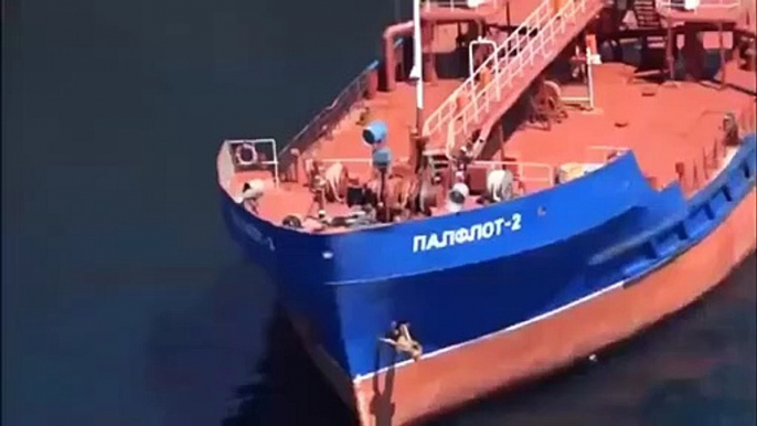 Top 10 Large Sinking Ships at Sea! Tanker Ships Crash In Fire