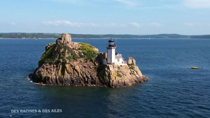 Des racines et des ailes - Passion patrimoine : mon île en Bretagne